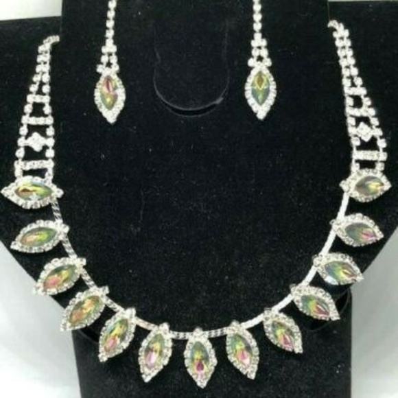 None Jewelry - Multicolor 2.0 cttw AAAAA CZ Necklace and Earrings